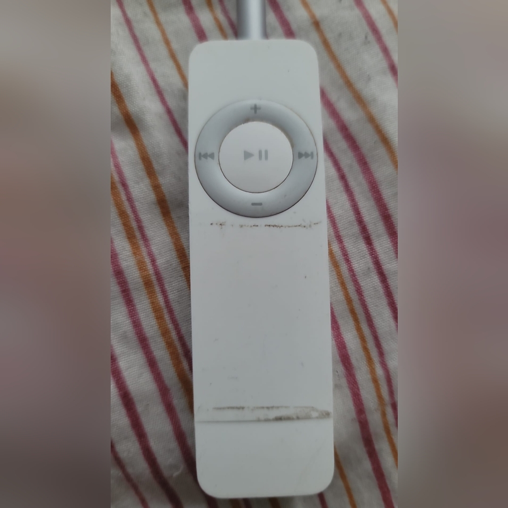 Apple Ipod Shuffle 1st Generation 512MB A1112
